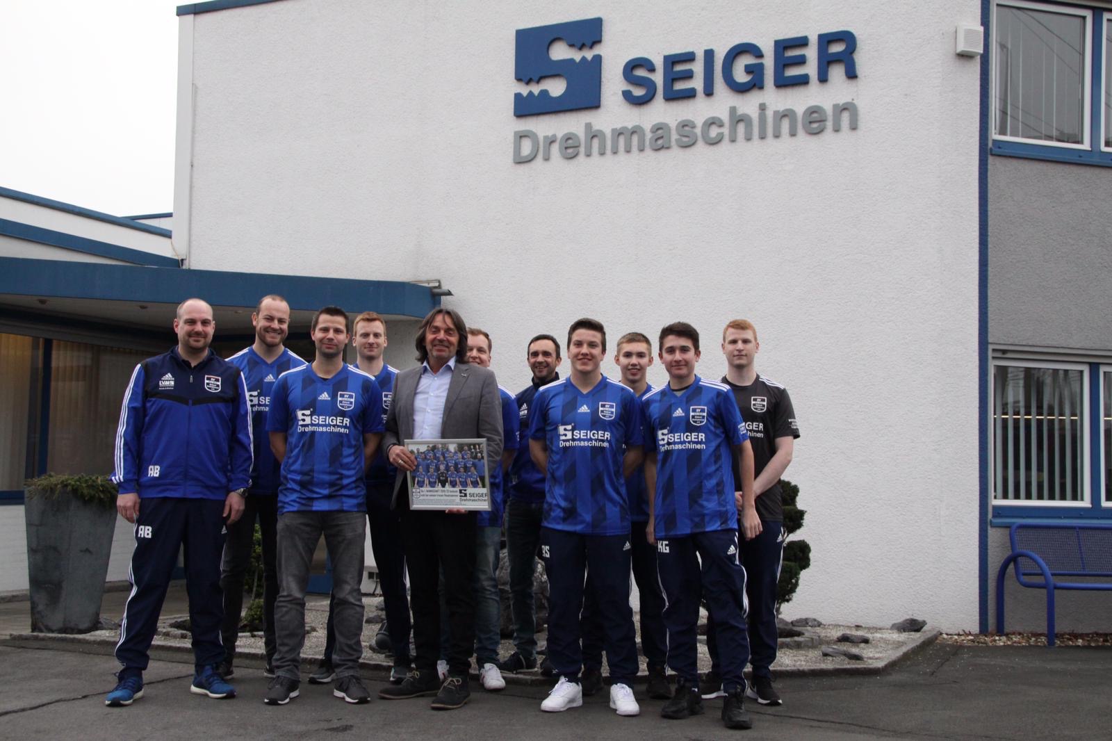 SEIGER Drehmaschinen unterstützt heimischen Amateurfußball